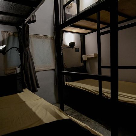 綠島寧靜海自潛旅宿 Twinkleocean Freediving Hostel 緑島郷 エクステリア 写真